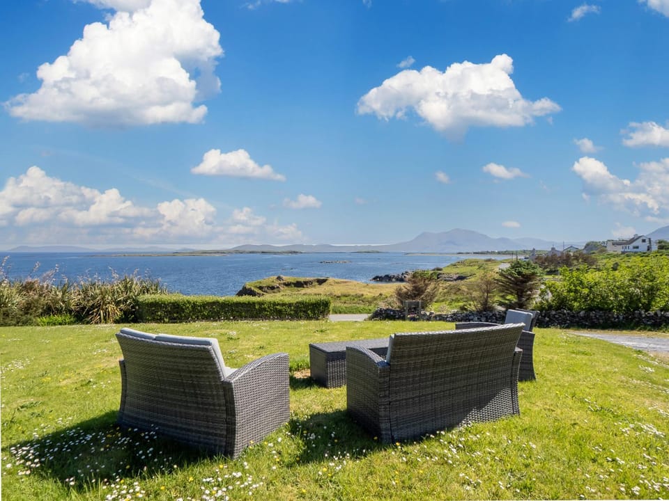 Patio, Garden, Garden view