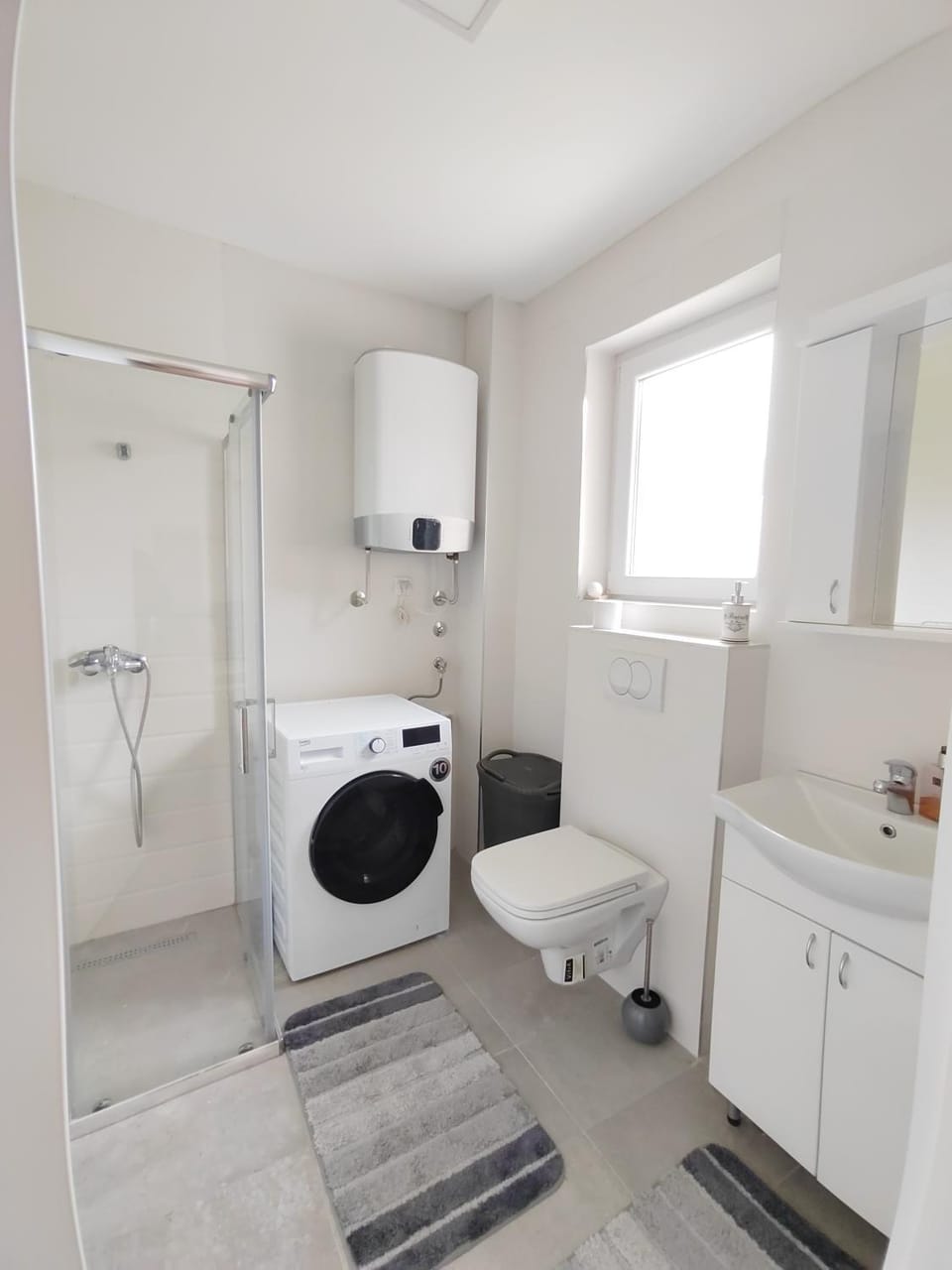 Shower, Toilet, Bathroom, Bath, washing machine