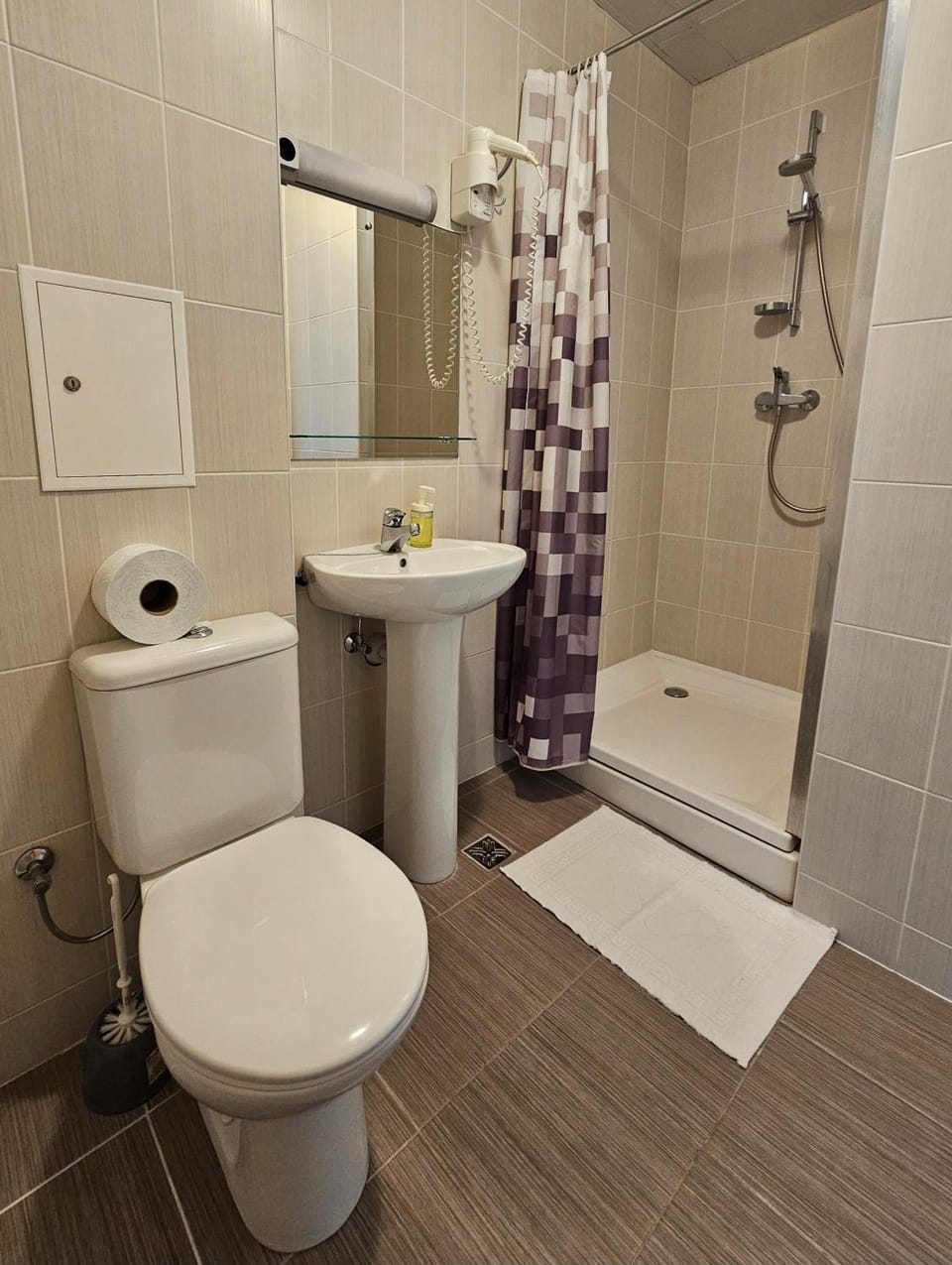 Shower, Toilet, Bathroom