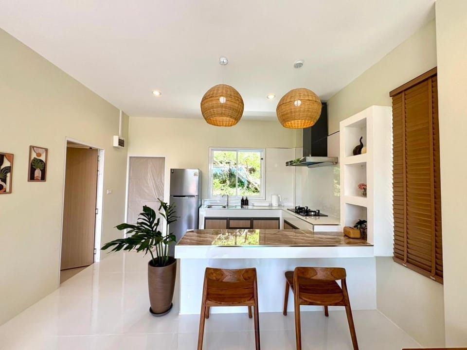 NEW!! LOVE HOME Villa QUEEN see view - Ban Kai House in Ban Tai