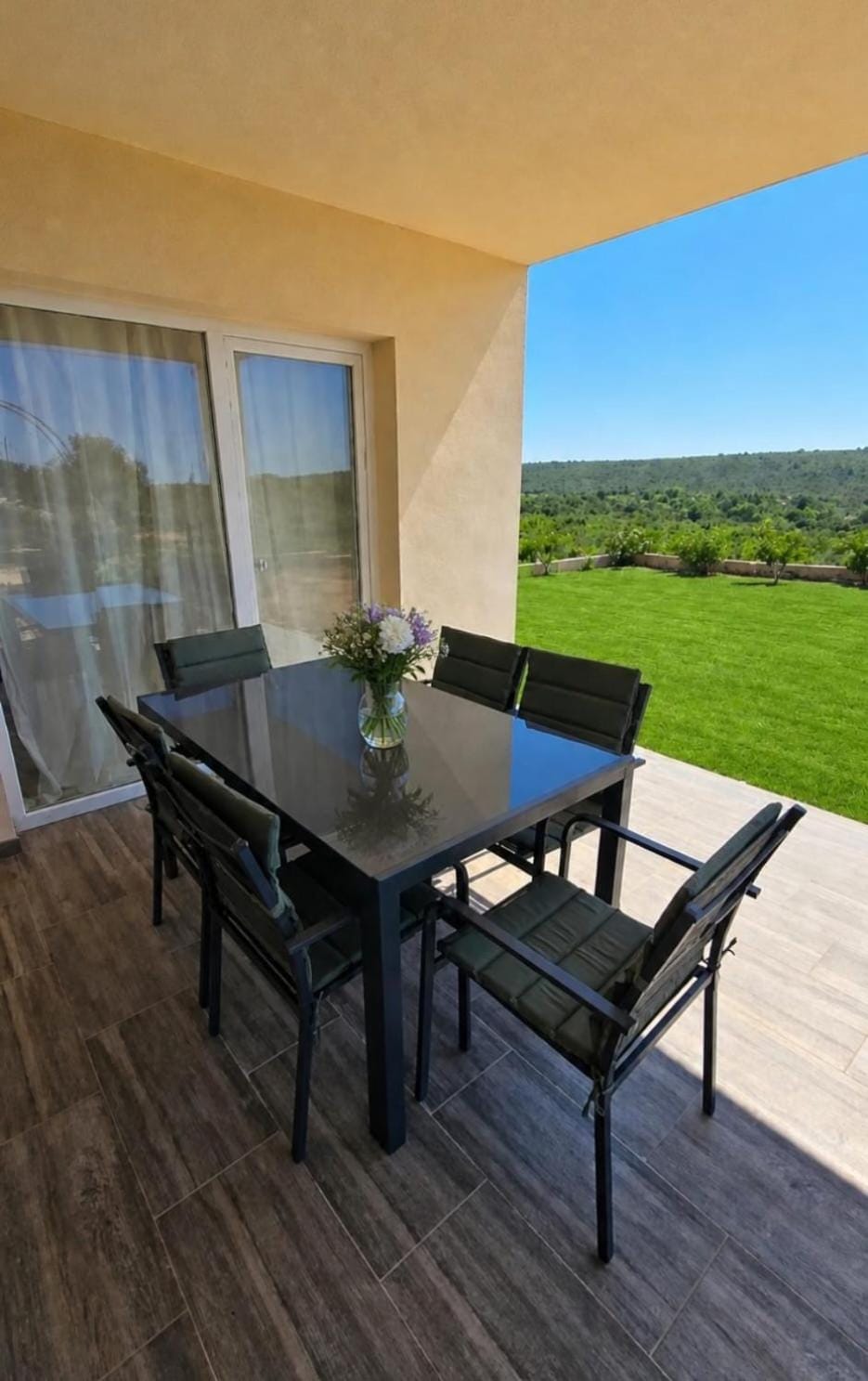 Patio, Natural landscape, Balcony/Terrace