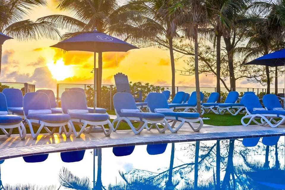 Day, Natural landscape, Pool view, Swimming pool, Sunset