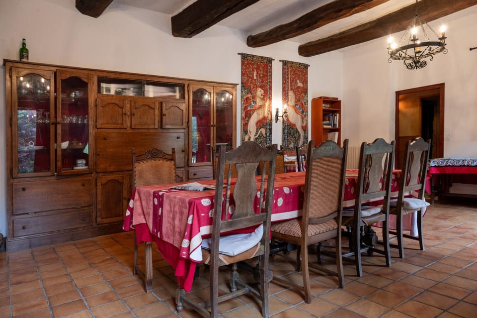 Property building, Living room