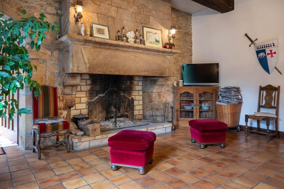Property building, Living room