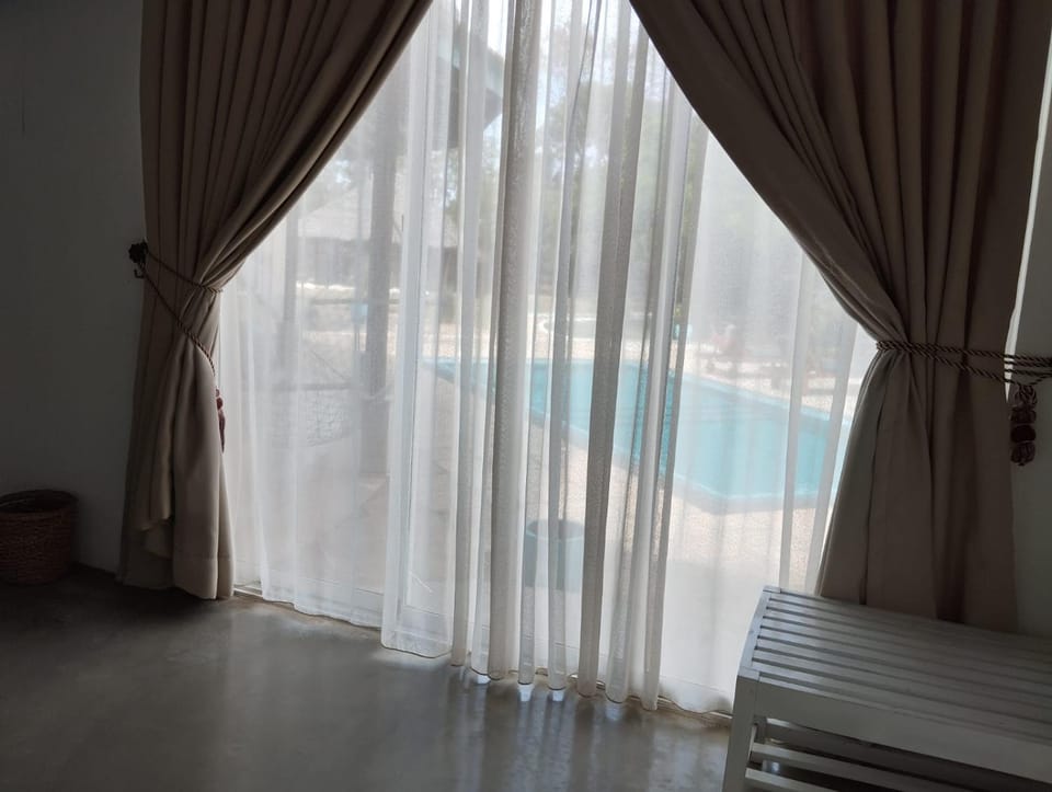 Bedroom, Pool view
