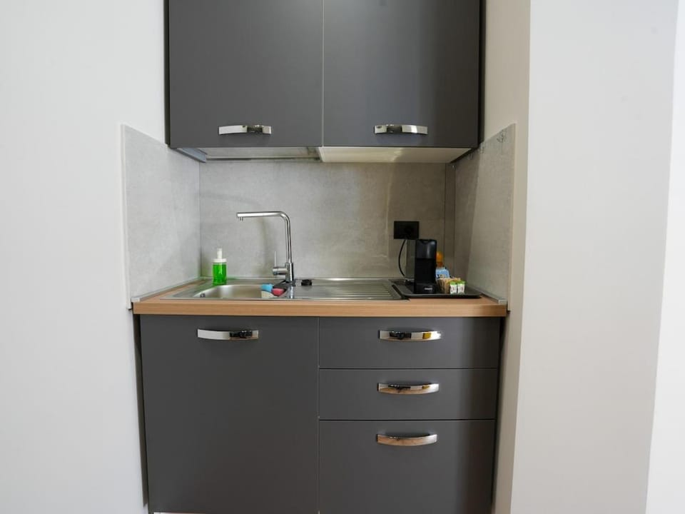 Vernazza Suite Apartment in Genoa