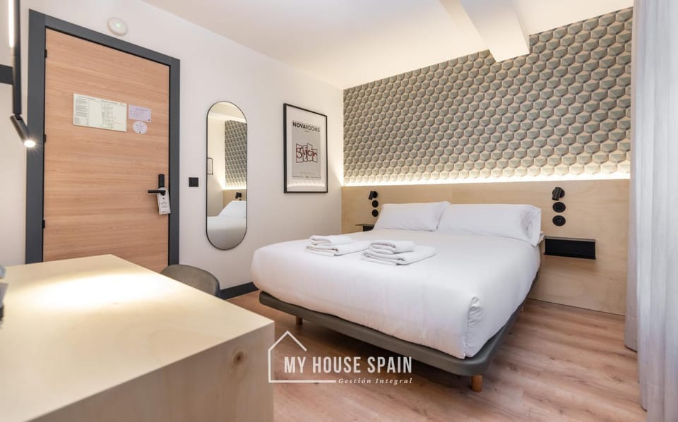 Novarooms by MyHouseSpain Bed and Breakfast in Gijón