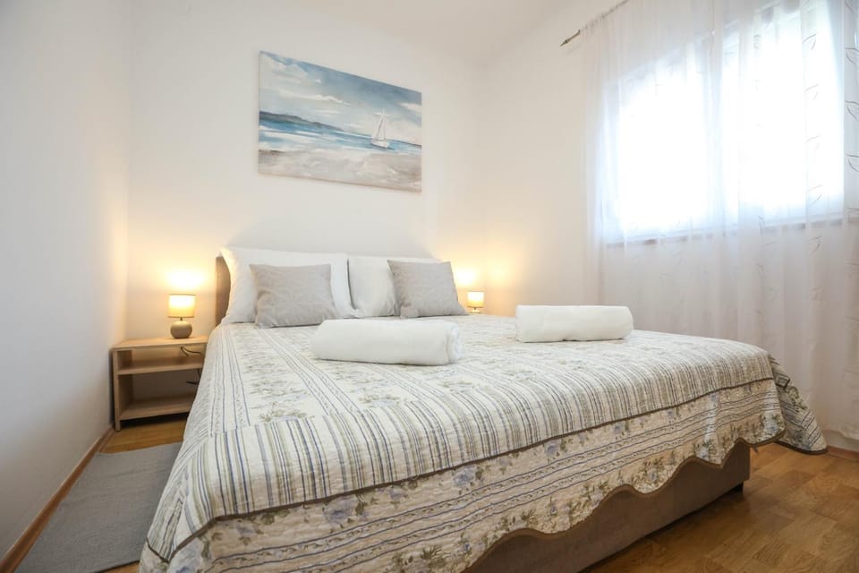 David two bdr apartment with parking Apartment in Zadar