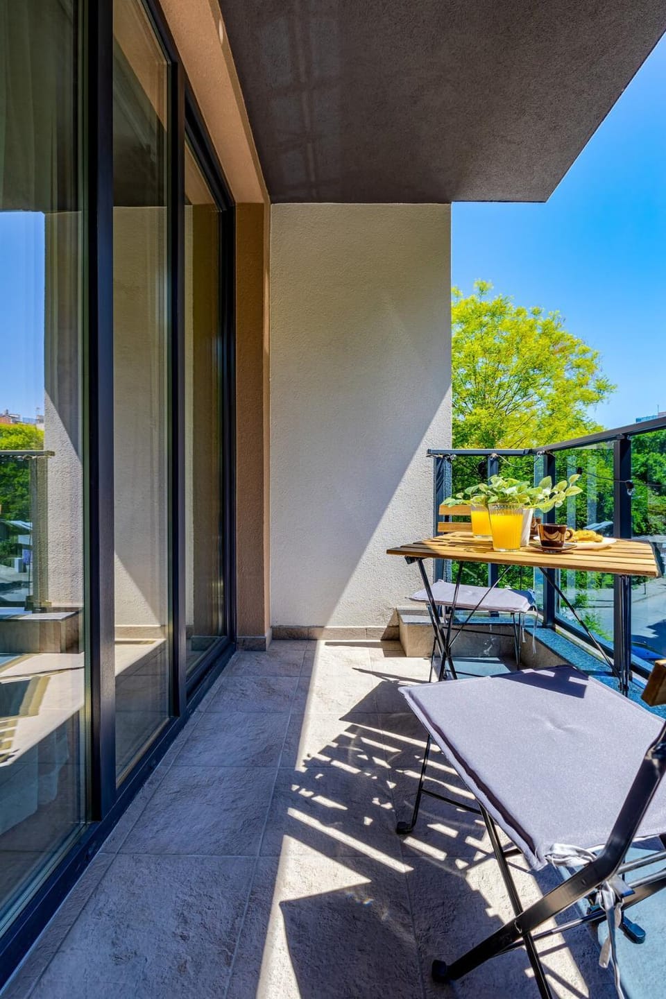 View (from property/room), Balcony/Terrace, Seating area