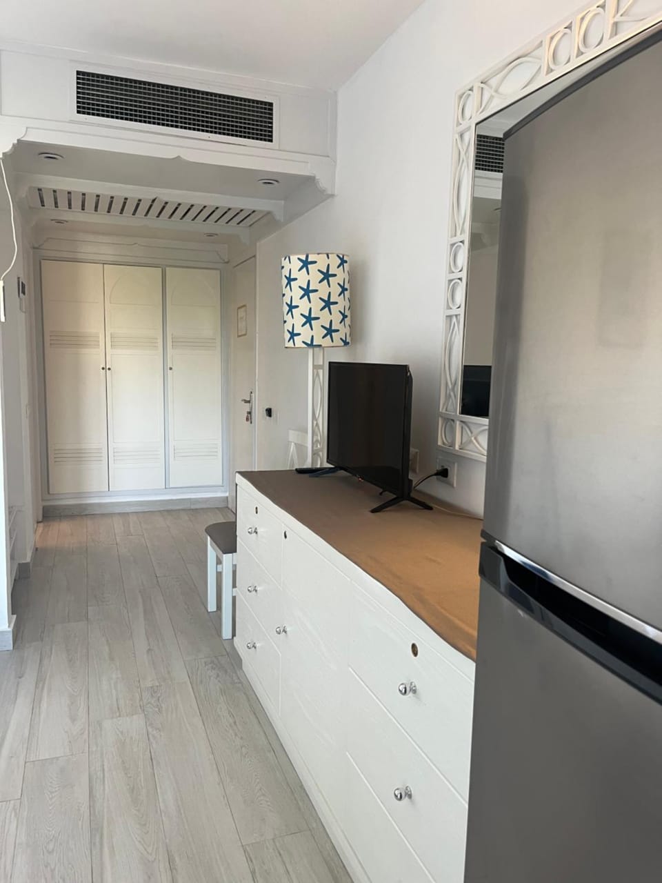 TV and multimedia, air conditioner