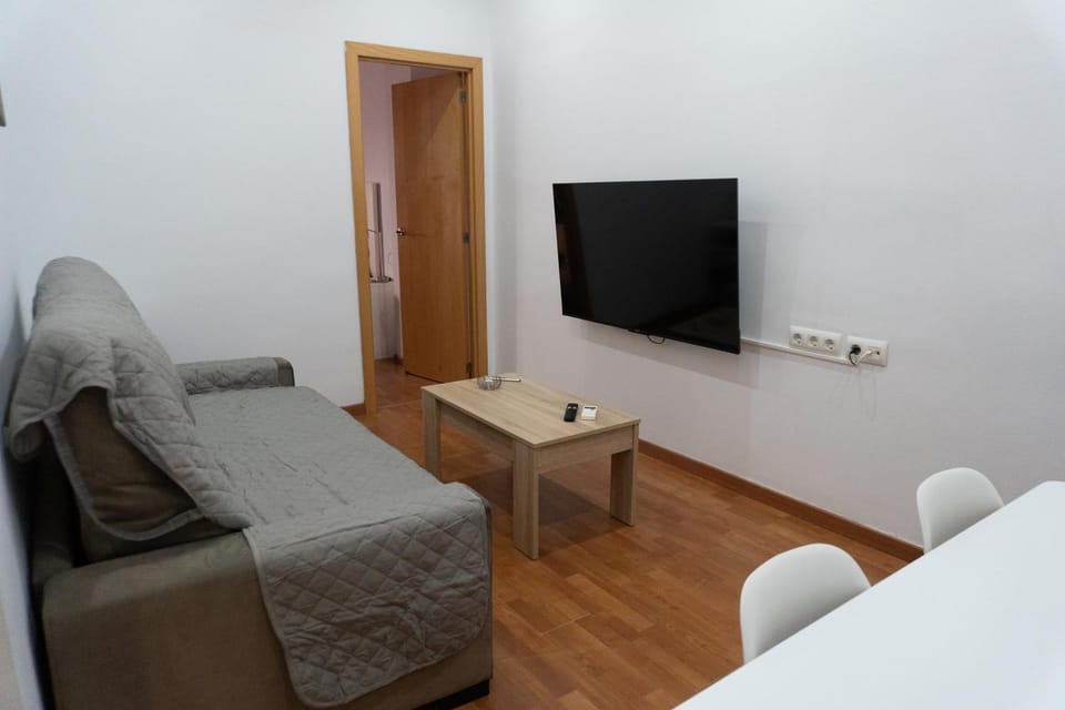 TV and multimedia, Living room, Seating area
