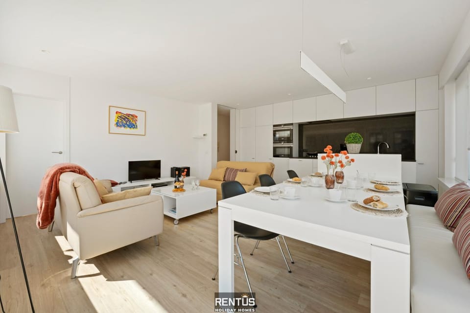 Living room, Seating area, Dining area, kitchen