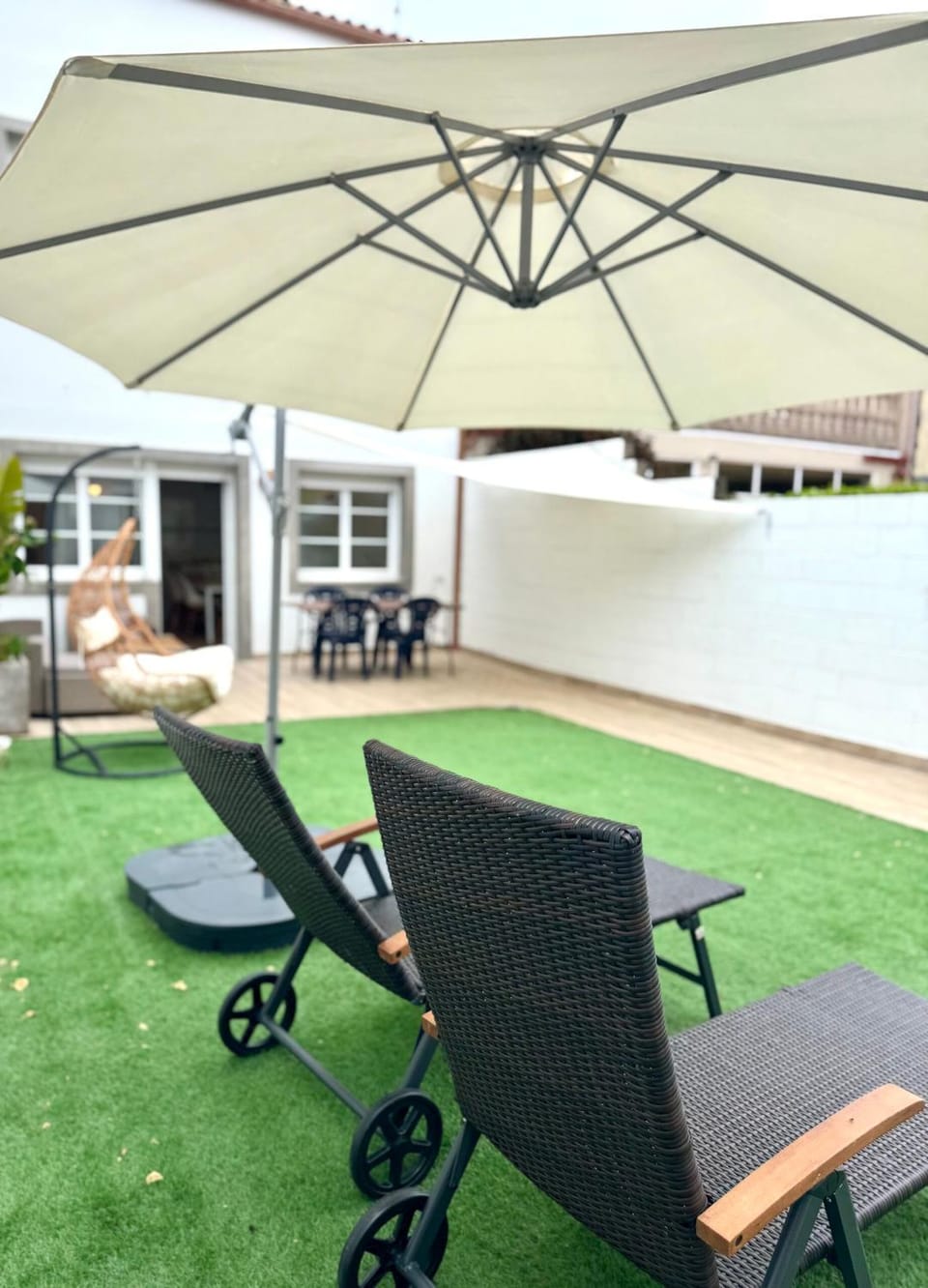 Balcony/Terrace, sunbed