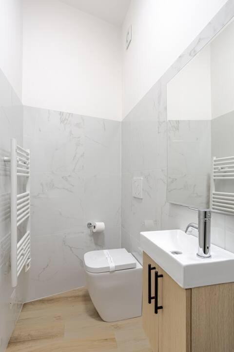 Danito Rooms 2 matrimoniale Bed and Breakfast in Marche