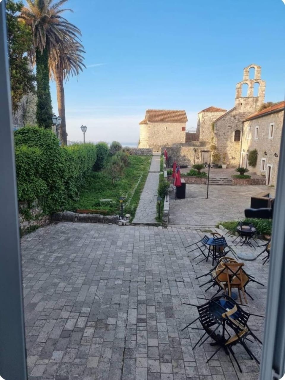 Lola of Old Town Apartment in Budva