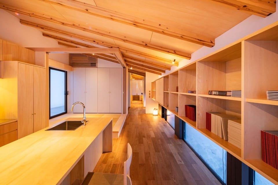 Kitchen or kitchenette, Living room