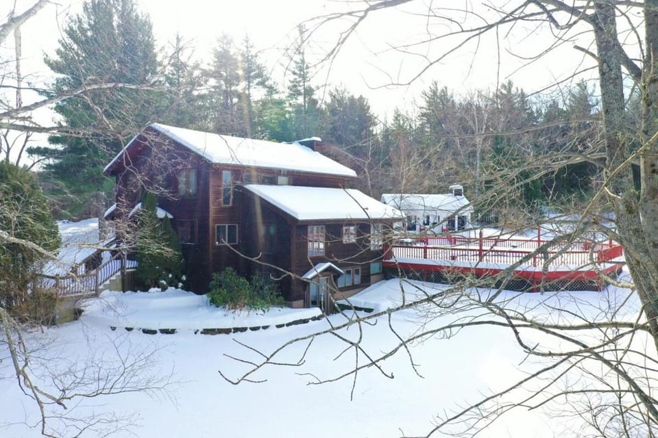 6 BR Perfect Private Retreat in Vermont! House in Vermont