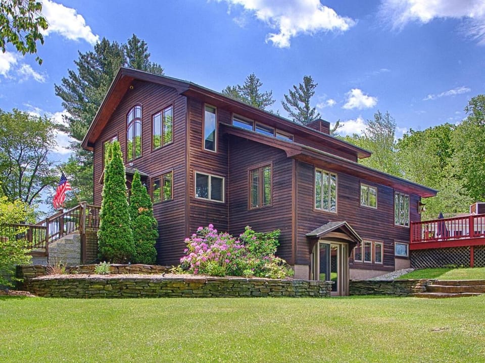 6 BR Perfect Private Retreat in Vermont! House in Vermont