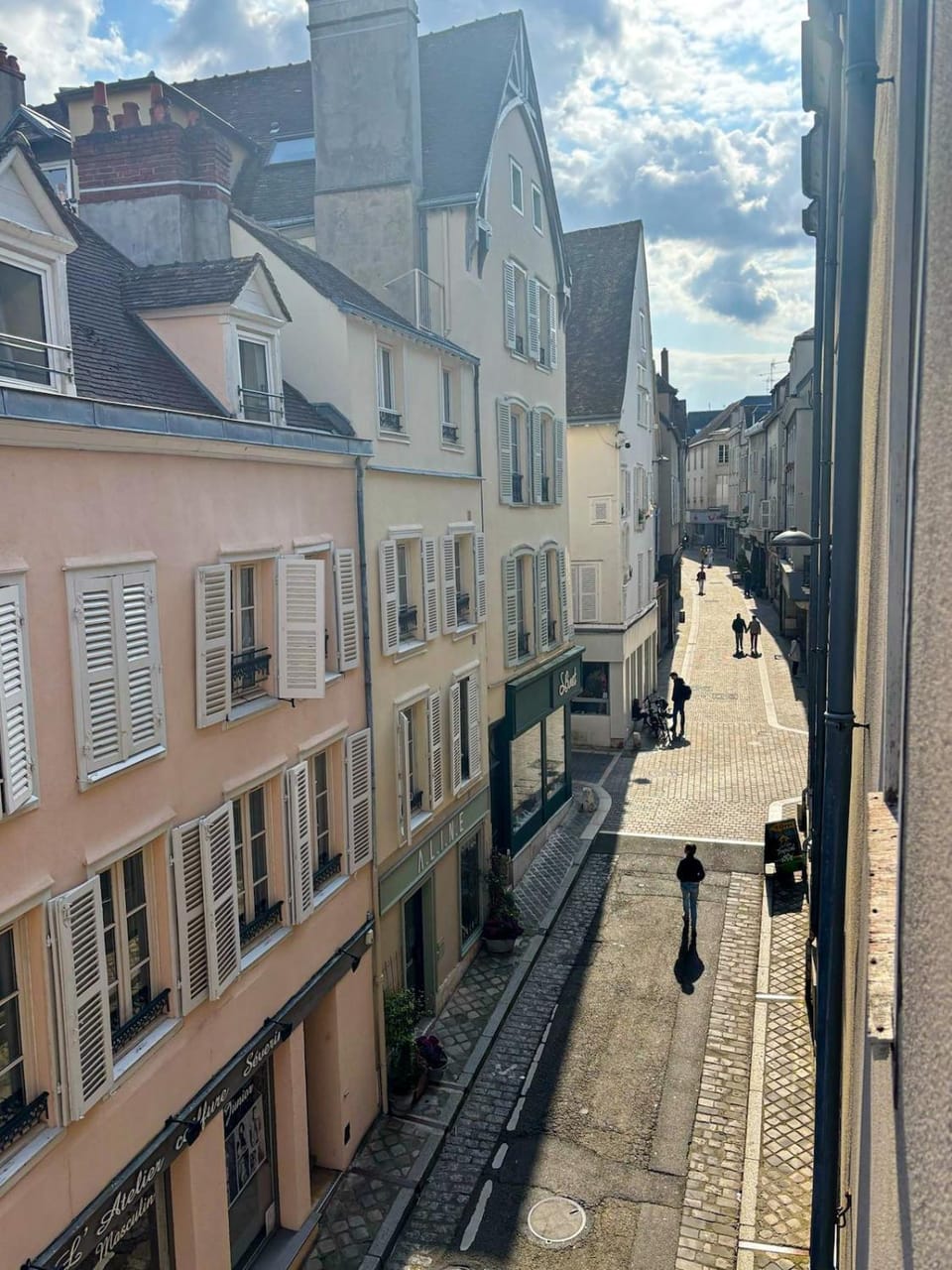 Neighbourhood, City view, Street view