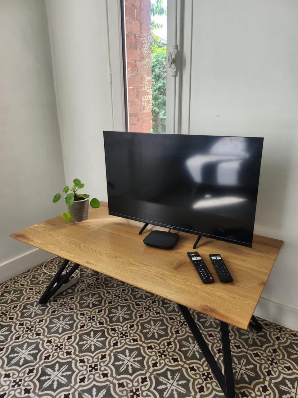 Communal lounge/ TV room, Kitchen or kitchenette