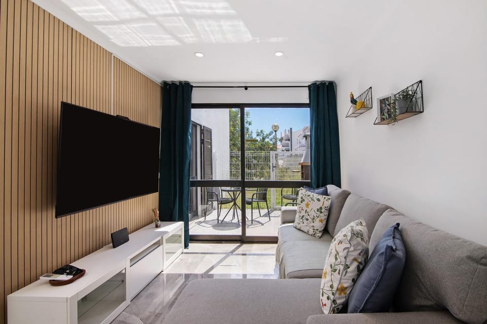 Property building, Living room