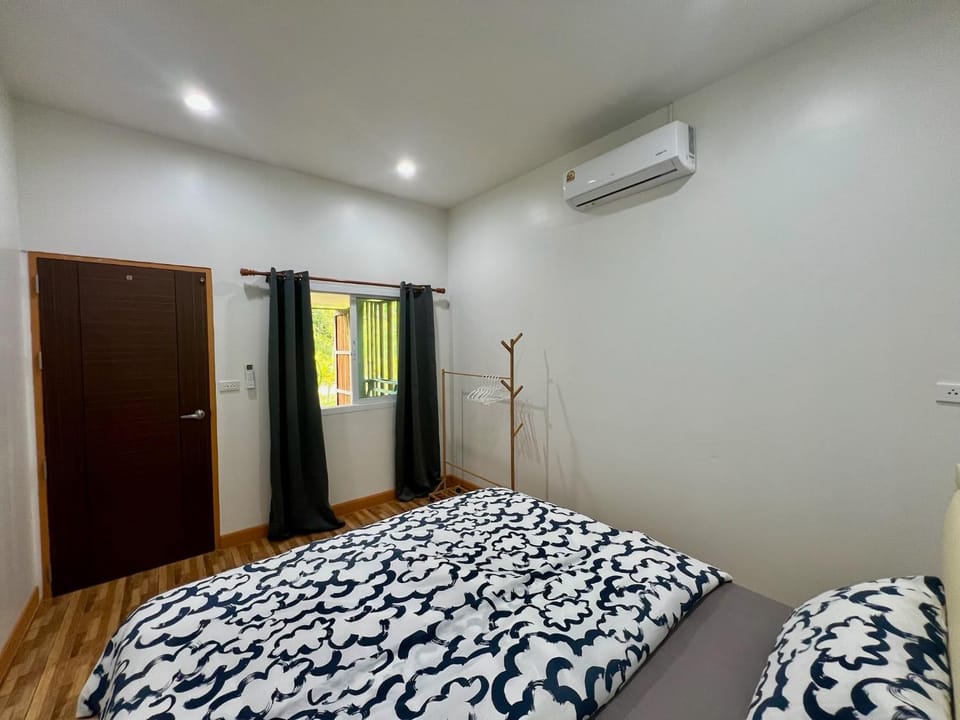 CHALOK LUM - LOVE HOME, near of MUYA THAI and the CHALOK LUM BEACH House in Ban Tai