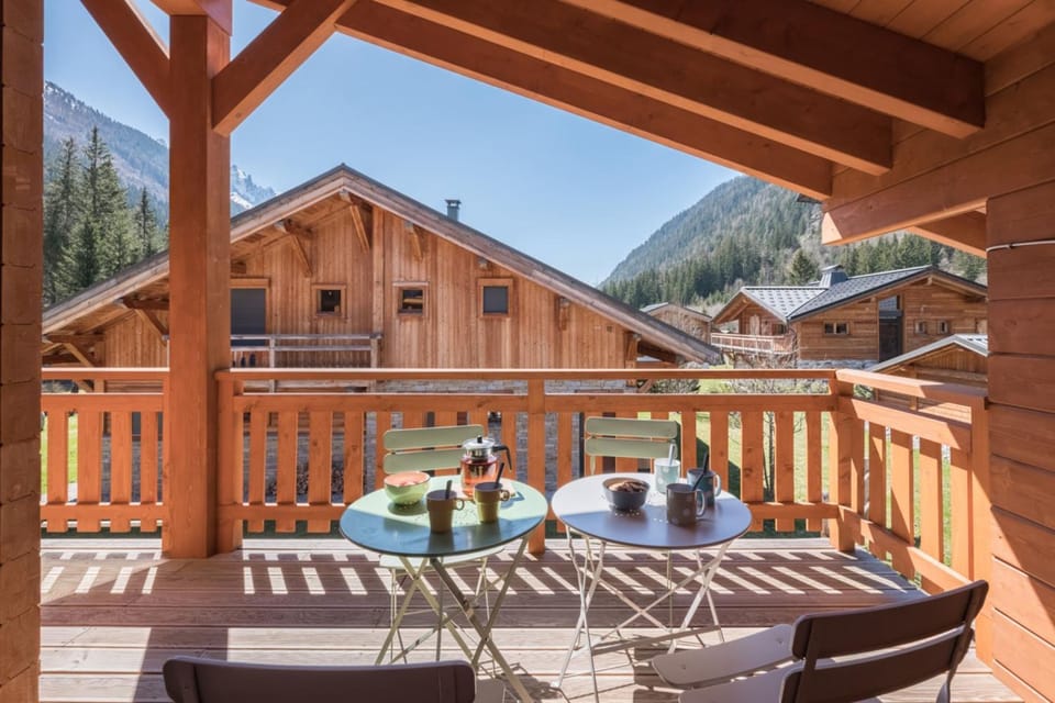 Large chalet for 10 with Mont Blanc's view Chalet in Chamonix