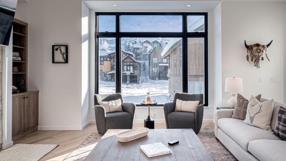 View (from property/room), Seating area, furniture, storage