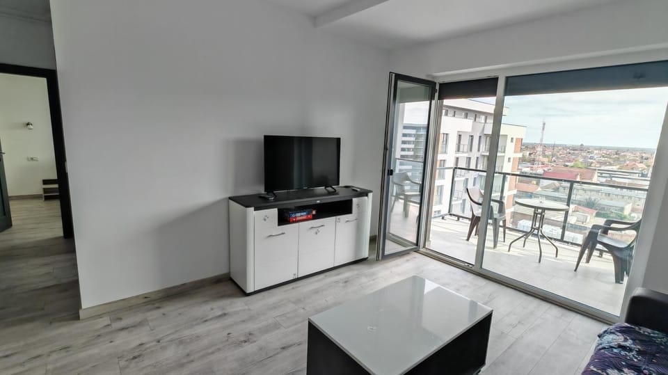 Communal lounge/ TV room, TV and multimedia