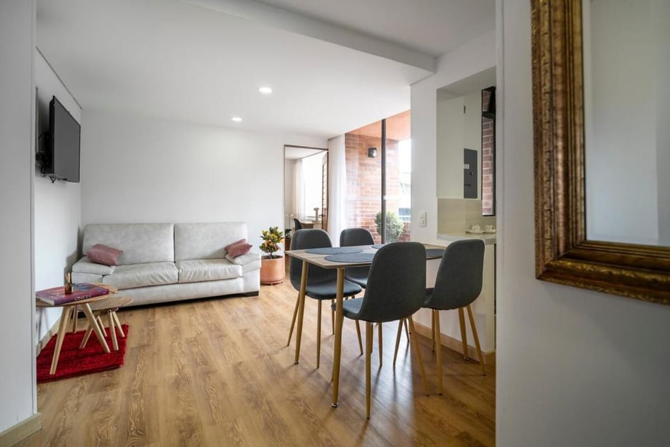 TV and multimedia, Living room, Dining area