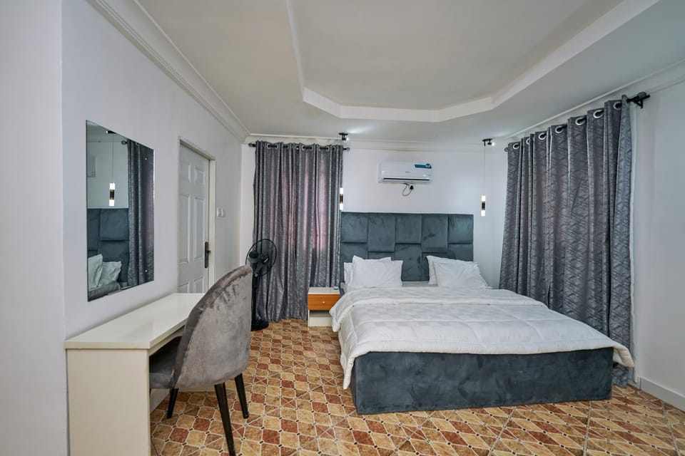 Greysuitehouse Bed and Breakfast in Abuja