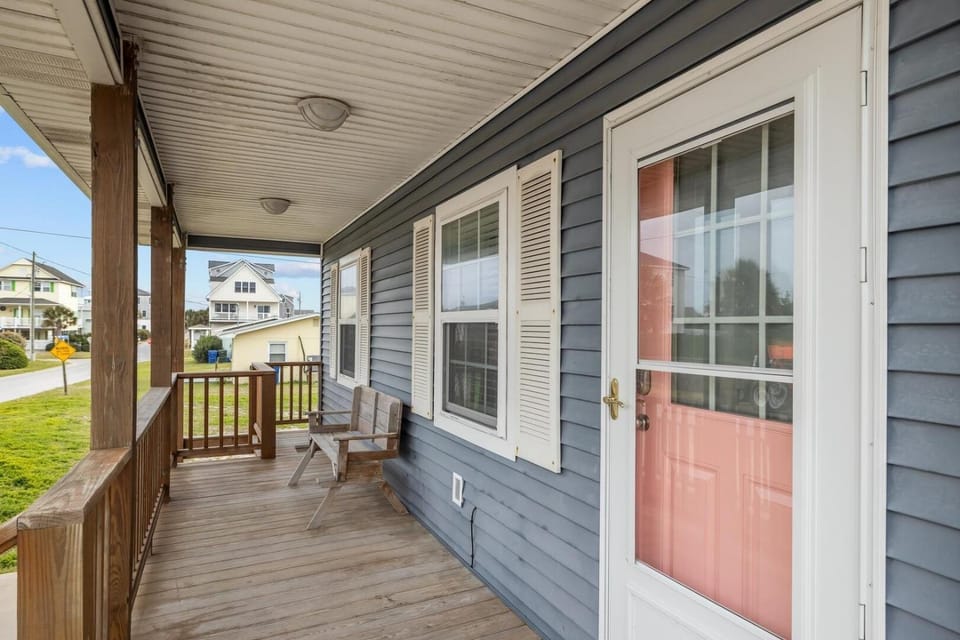 The Saltbox home House in Atlantic Beach