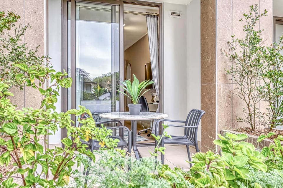 One Rosebank Luxe Studios Apartment in Johannesburg