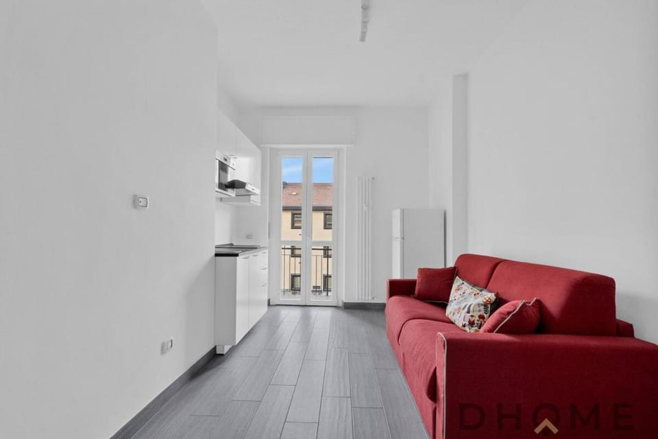 FLU10 -Crescenzago- Bright - Wi-fi - Apartment in Milan