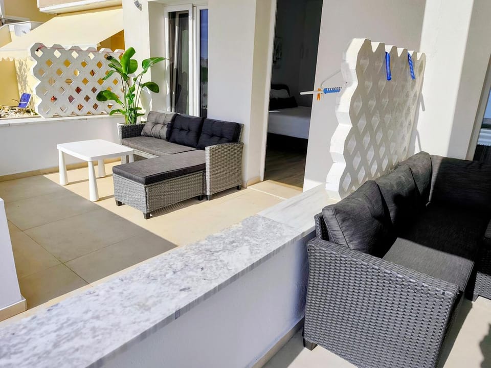 Aurora studio Apartment in Nea Peramos