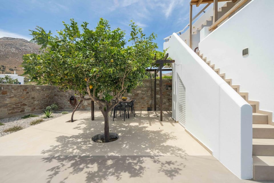 Perla's Luxury Apartments B Apartment in Milos