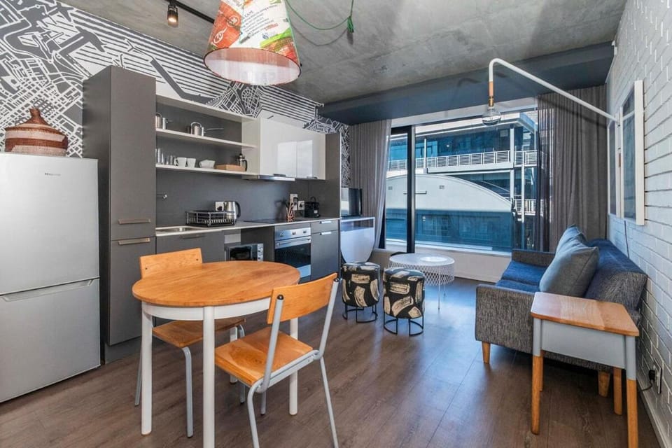 Contemporary Style in Woodstock Apartment in Cape Town