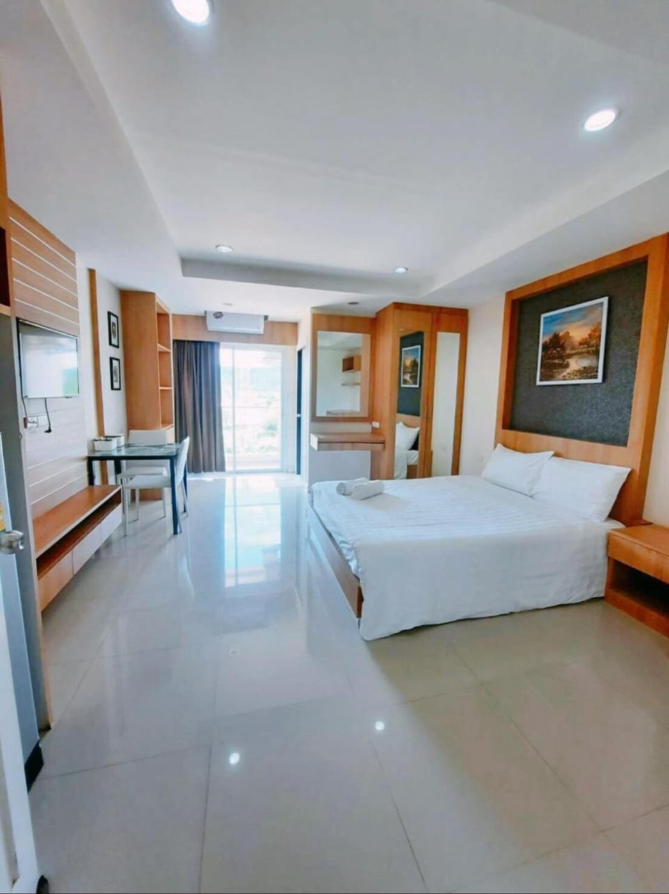 Sea Hill Hotel Bangsaray Capsule hotel in Chon Buri Changwat
