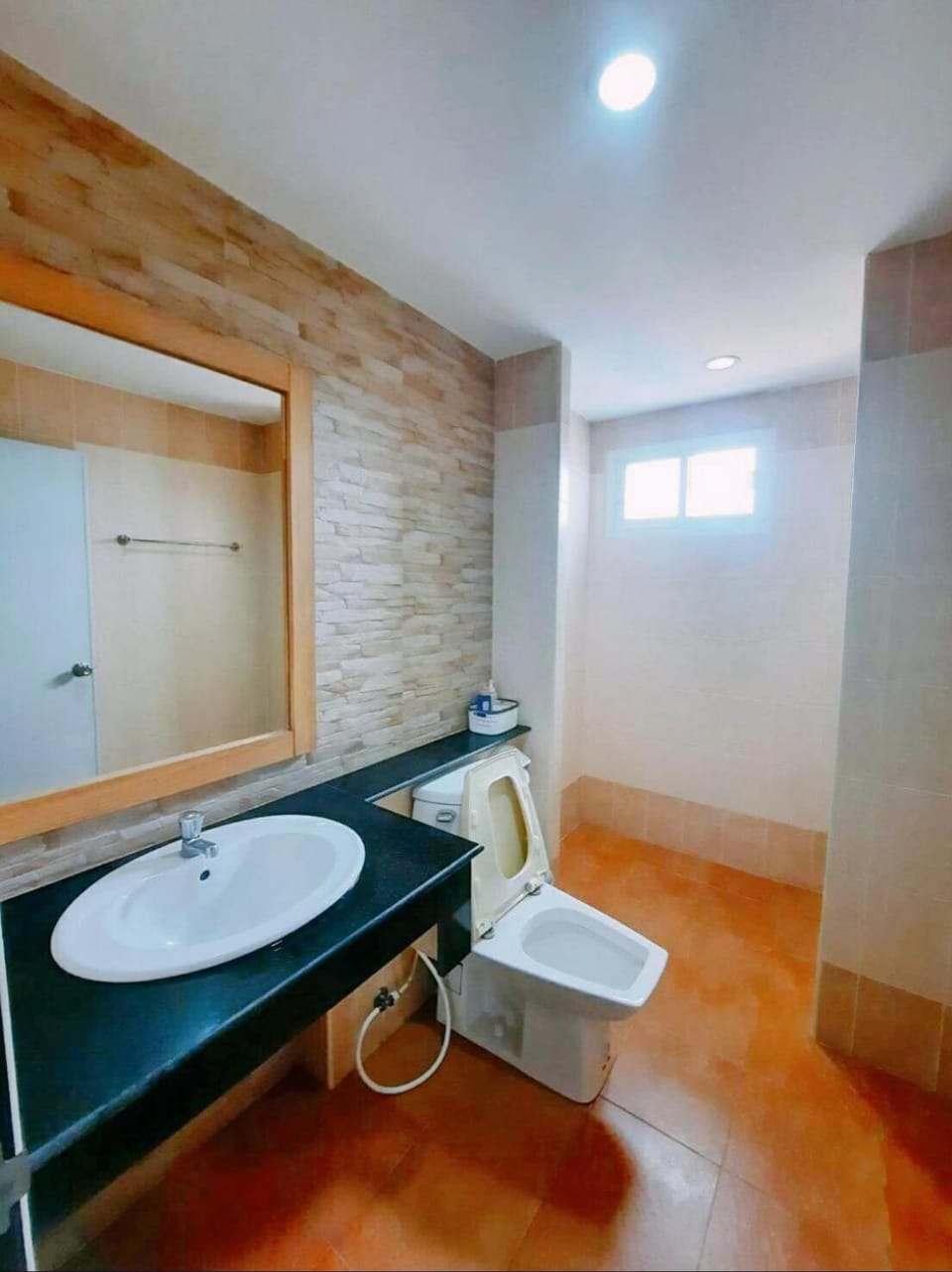 Sea Hill Hotel Bangsaray Capsule hotel in Chon Buri Changwat