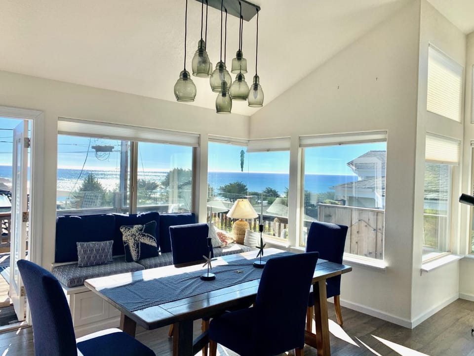 Seaside Serenity Monthly- Special Discount April-June House in Cambria