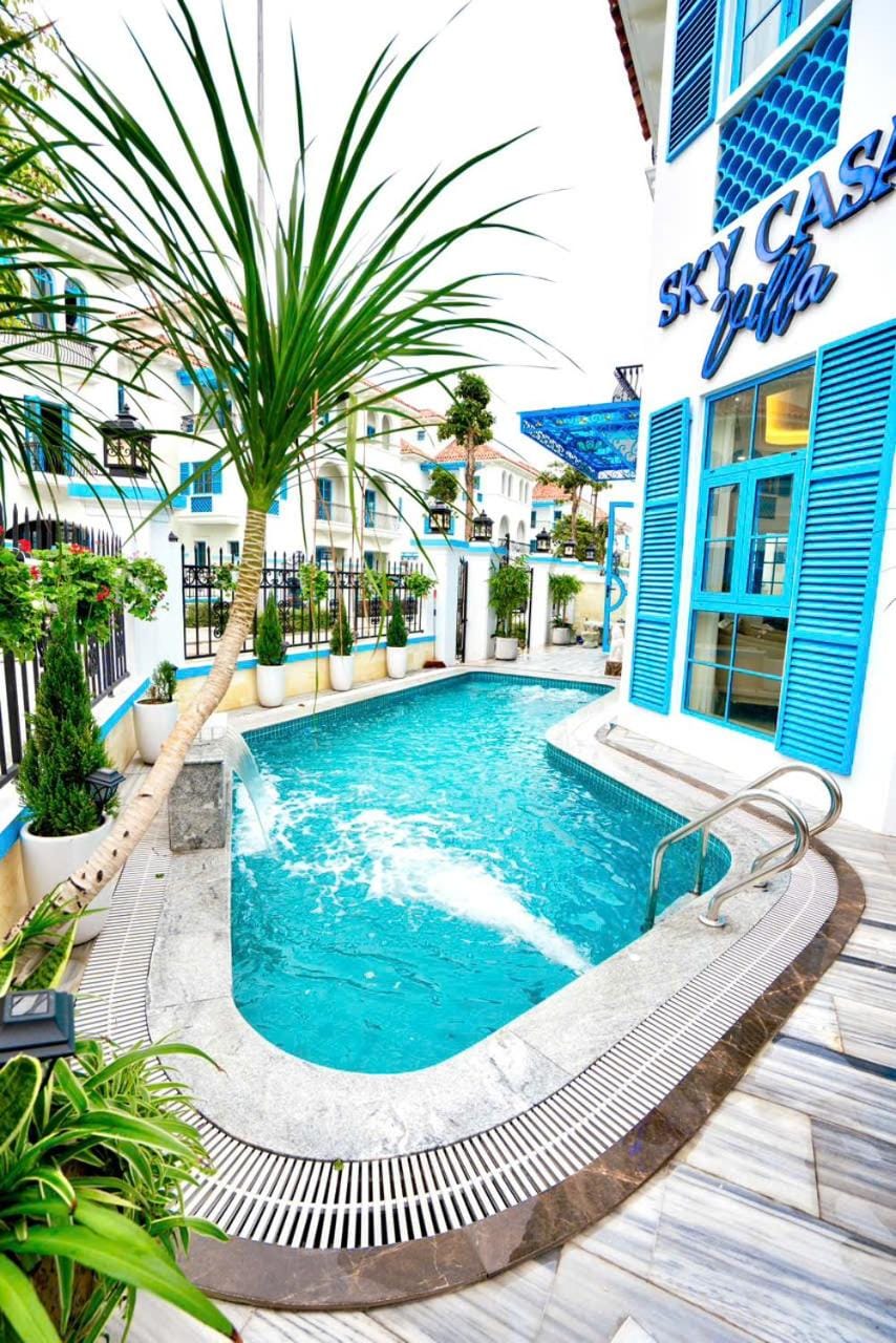 SKY CASA - Your Luxury Beach Escape Villa in Vietnam