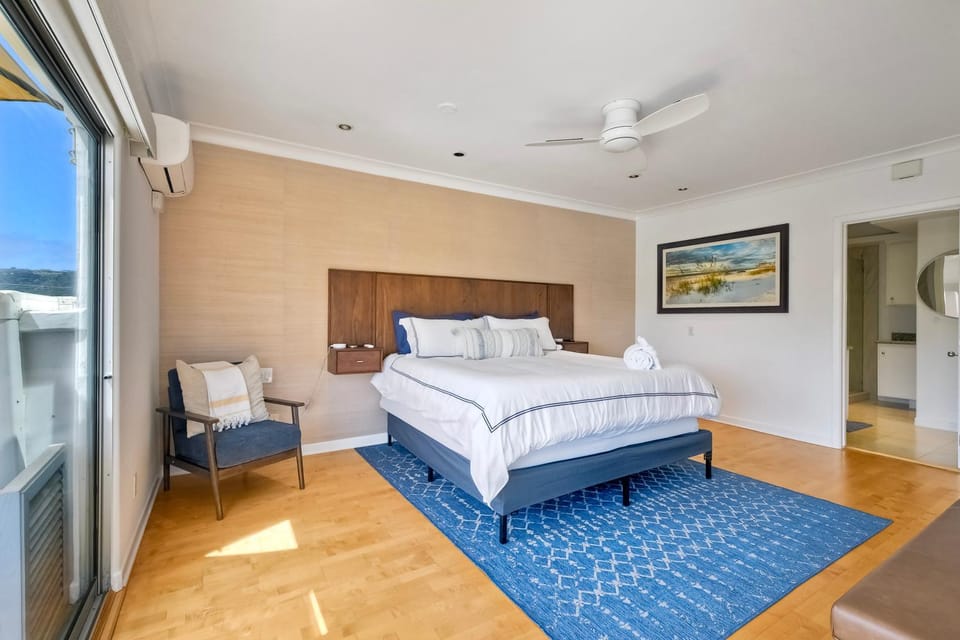 Pool, Hot Tub, Steps To Omni La Costa Apartment in Carlsbad