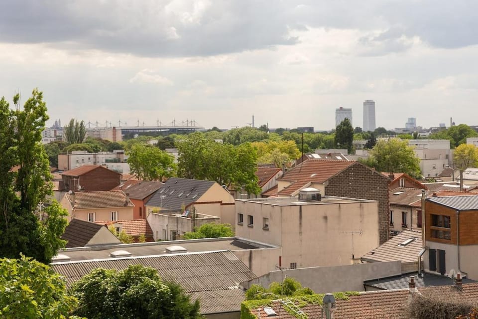 Appartement 8 personnes à Saint-Denis Apartment in Saint-Denis, France