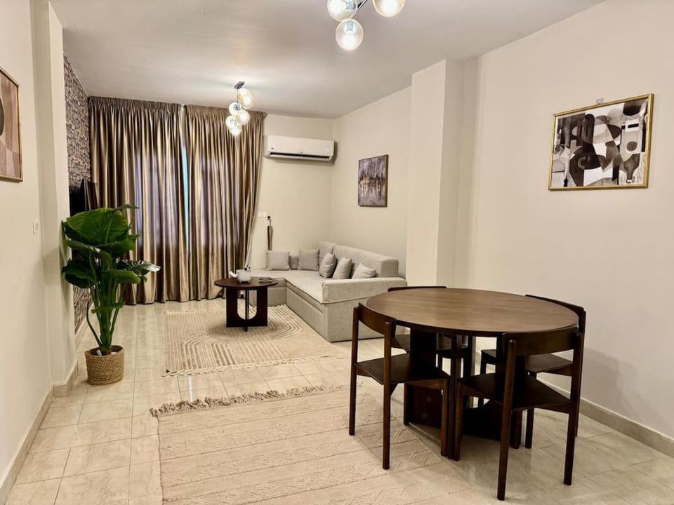 Comfy Rehab Apartment Apartment in New Cairo City