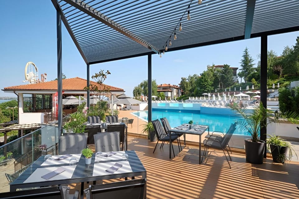 Pool view