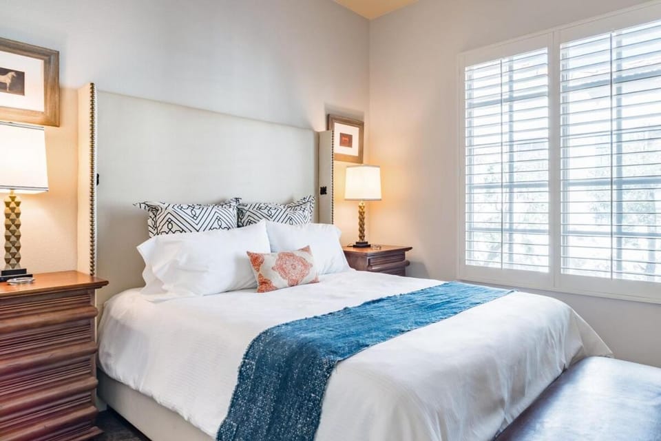 Luxury Two Bedroom Townhouse 06462 Apartment in Indian Wells