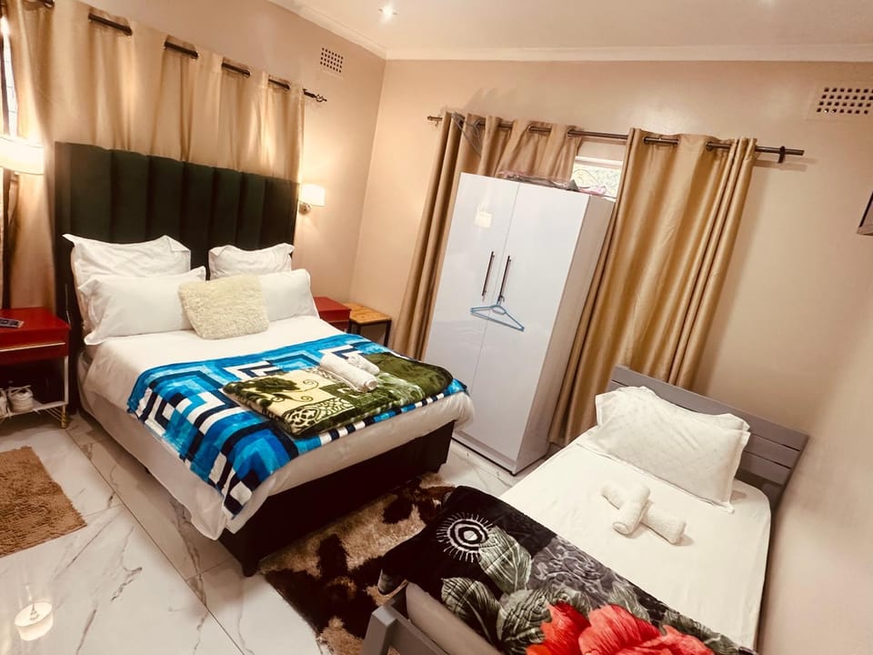 Forest Home Accommodation Bed and Breakfast in Cape Town