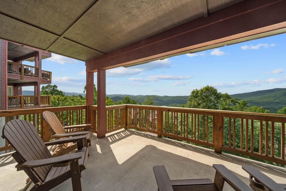 Mayway Retreat at Echota House in Watauga