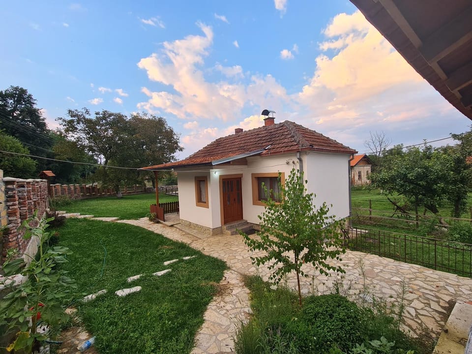 Property building, Garden view