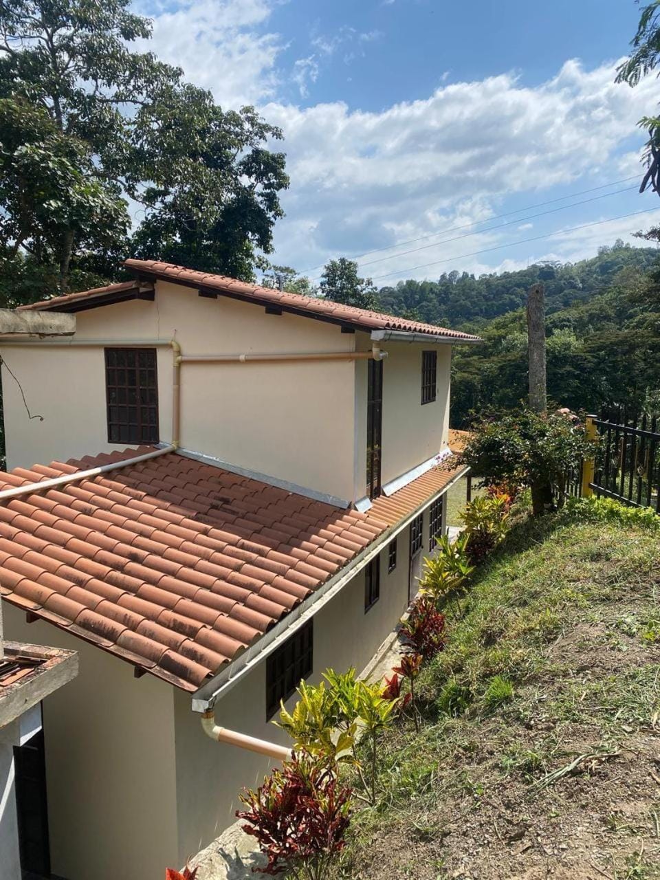 Casa Bella Campestre House in Cundinamarca, Colombia